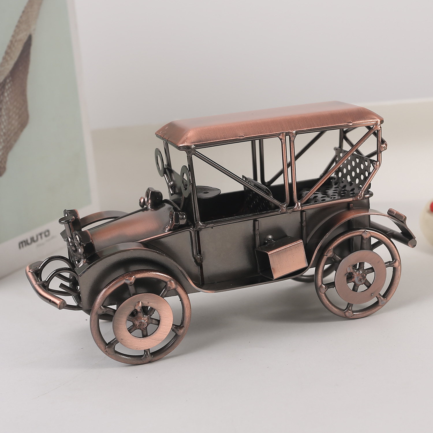 유럽 ​​스타일의 빈티지 합금 오래된 자동차 모델 장식 - Vintage Collectible Ornaments 리뷰 및 가격